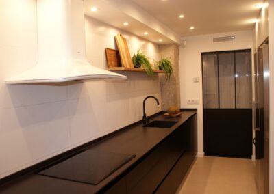 Reforma de cocina - Pica y puerta